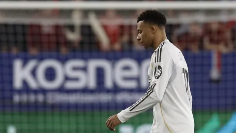 亞泰與浙江第7輪戰成平手，弗蘭克點球逆轉，迪諾攻入舊主球門